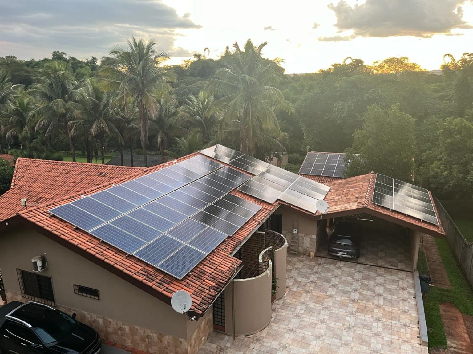 Usina solar instalada pela FB Energia Solar